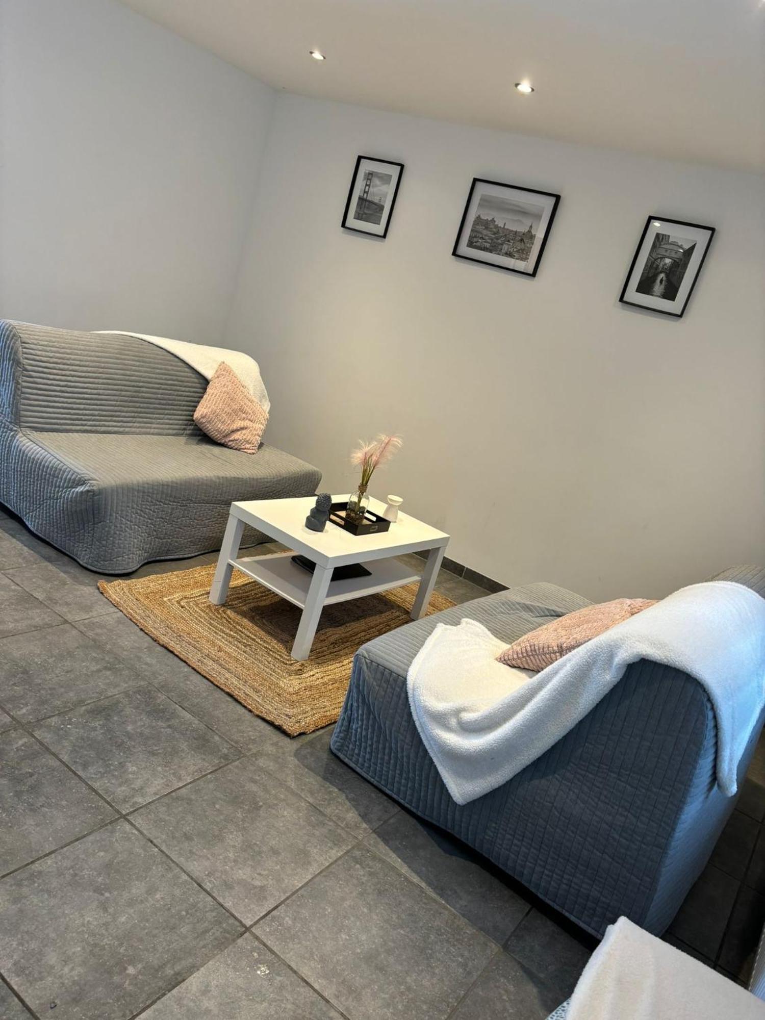 Wauters 75 Bruxelles-Charleroi-Airport Villa Екстериор снимка
