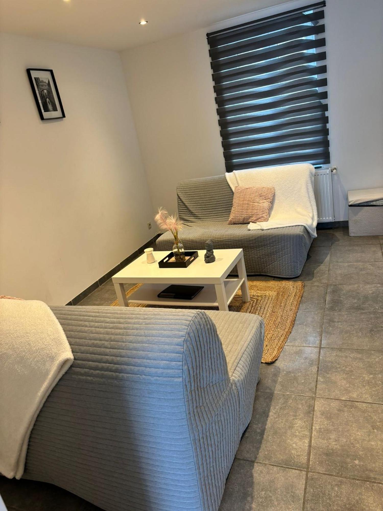 Wauters 75 Bruxelles-Charleroi-Airport Villa Екстериор снимка